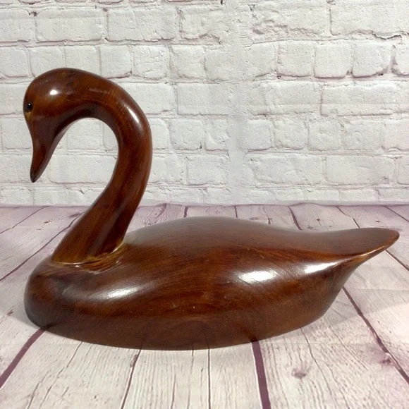 Vintage Hand Carved Wood Swan with Glass Marble Eyes - Picture 4 of 12